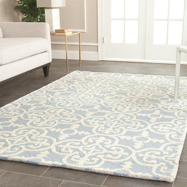 Safavieh Cambridge Hand Tufted Rectangle RugLight Blue & Ivory 5 x 8 ft. - CAM133A-5