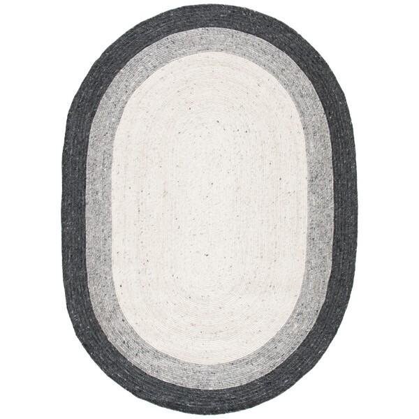 Safavieh 4 x 4 ft. Braided Hand Woven Round RugGrey & Ivory - BRD903A-4R