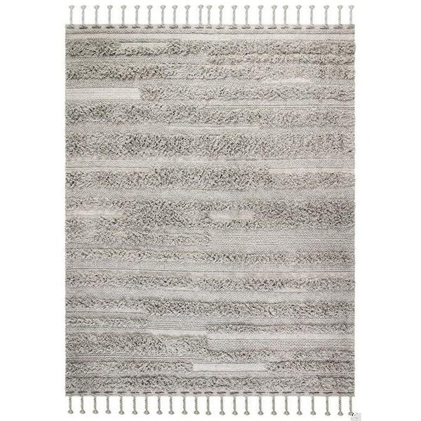 Safavieh 4 x 6 ft. Casablanca Rectangle Hand Loomed Wool RugGrey - CSB450H-4