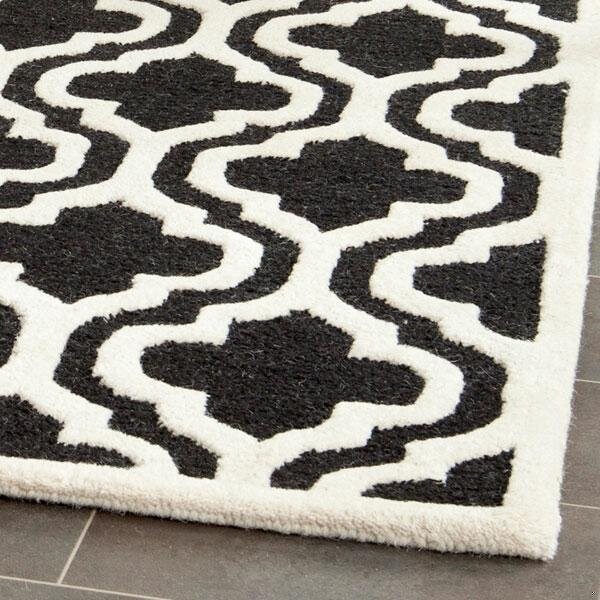 Safavieh Cambridge Square Rug, Black and Ivory - 6 x 6 ft. - CAM132E-6SQ