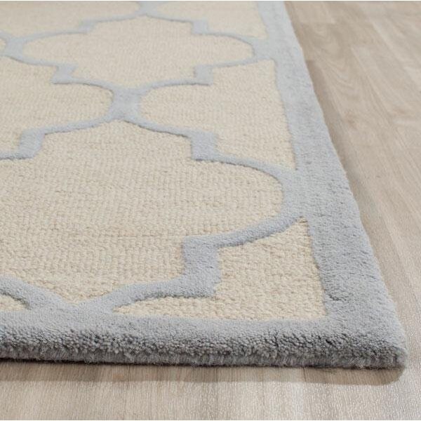Safavieh Cambridge Hand Tufted Rectangle Rug- Ivory - Light Blue- 2 x 3 ft. - CAM134F-2
