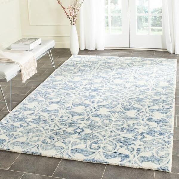 Safavieh Chatham Runner RugDark Blue & Ivory 2 ft. 3 in. x 7 ft. - CHT765C-27