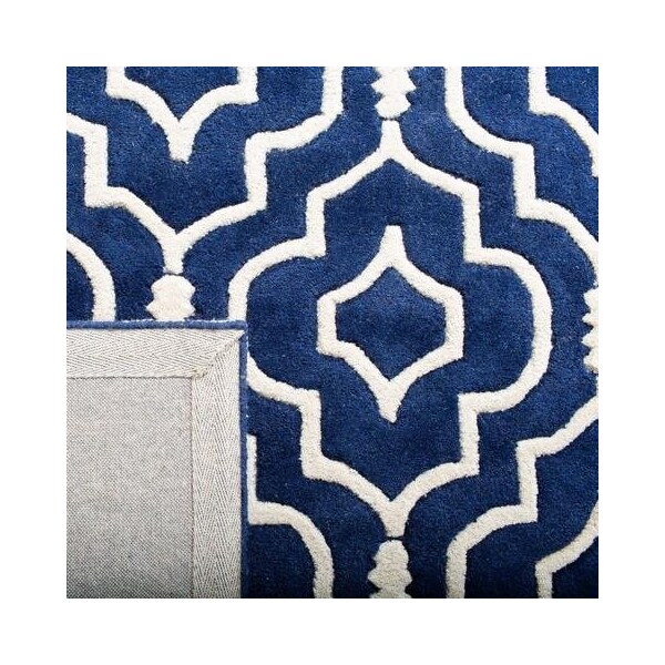 Safavieh 7 Ft. x 7 Ft. Round- Contemporary Chatham Dark Blue And Ivory Hand Tufted Rug - CHT736C-7R