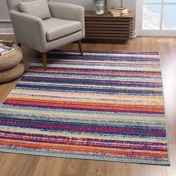 Homeroots 4 x 6 ft. Multi Color Irregular Striped Area Rug - 393157