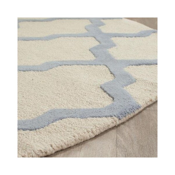 Safavieh Cambridge Hand Tufted Rectangle Rug- Ivory - Light Blue- 2 x 3 ft. - CAM121F-2