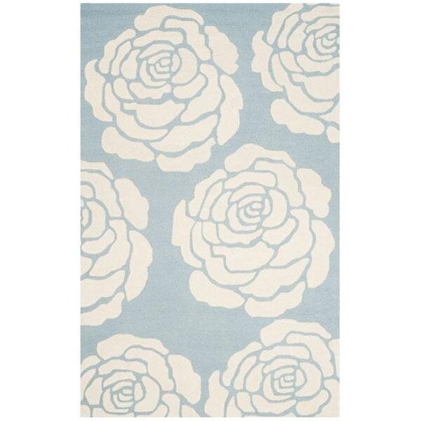 Safavieh Cambridge Hand Tufted Accent Rug, Blue and Ivory - 2 x 3 ft. - CAM782B-2