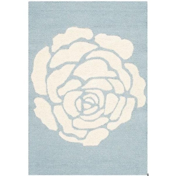 Safavieh Cambridge Hand Tufted Accent Rug, Blue and Ivory - 2 x 3 ft. - CAM782B-2