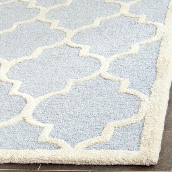 Safavieh Cambridge Hand Tufted Accent Rug, Light Blue and Ivory - 2 ft.-6 in. x 4 ft. - CAM134A-24