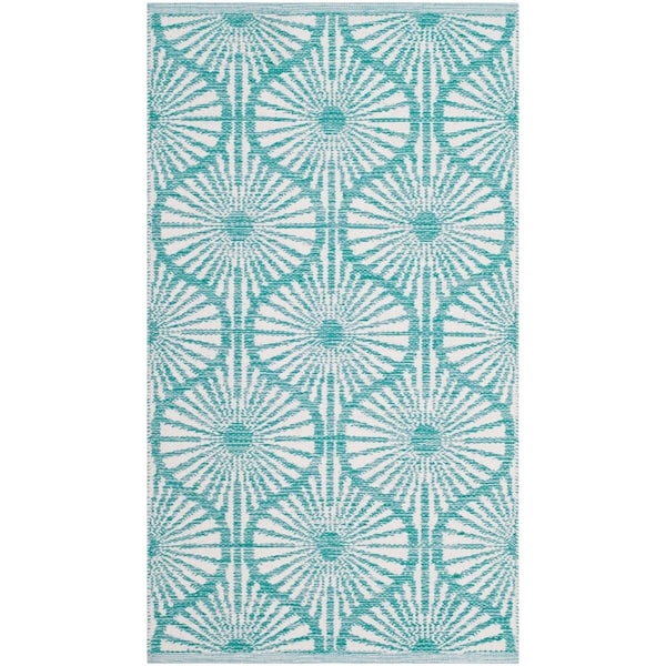 Safavieh Montauk Runner Rug, Aqua and Ivory - 2 ft.-3 in. x 7 ft. - MTK612H-27
