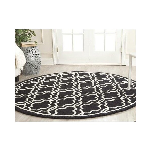 Safavieh Cambridge Hand Tufted Runner Rug- Black - Ivory- 2 ft. 6 in. x 6 ft. - CAM131E-26