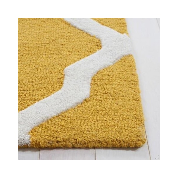 Safavieh 2 x 3 ft. Rectangle Transitional Cambridge- Gold and Ivory Hand Tufted Rug - CAM121Q-2