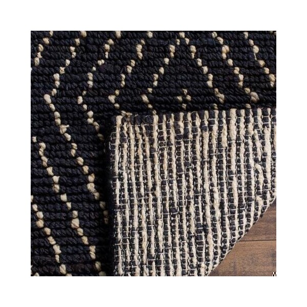 Safavieh Bohemian Hand Woven Small Rectangle RugBlack & Ivory 3 x 5 ft. - BOH702A-3