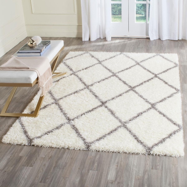 Safavieh 6 ft. 7 in. x 6 ft. 7 in. Montreal Shag Power Loomed Square Area Rug; Ivory & Grey - SGM832B-7SQ