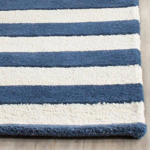 Safavieh Cambridge Hand Tufted Accent Rug- Navy - Ivory- 2 x 3 ft. - CAM154B-2