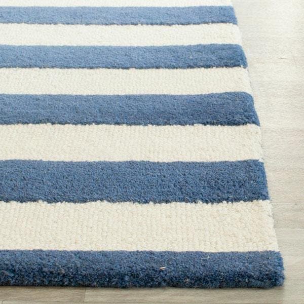 Safavieh Cambridge Hand Tufted Accent Rug- Navy - Ivory- 2 x 3 ft. - CAM154B-2