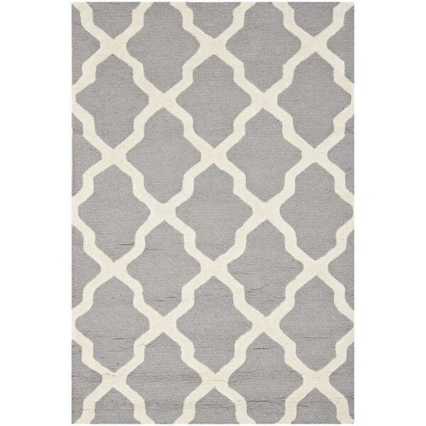 Safavieh 4 x 4 ft. Round Transitional Cambridge- Silver and Ivory Hand Tufted Rug - CAM121D-4R
