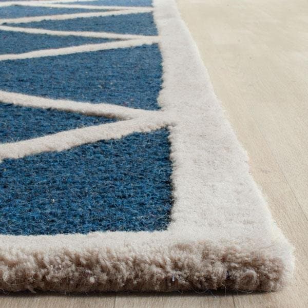 Safavieh Cambridge Hand Tufted Rectangle Rug- Navy - Ivory- 3 x 5 ft. - CAM136G-3