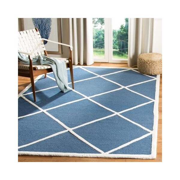 Safavieh Cambridge Hand Tufted Rectangle Rug- Navy - Ivory- 3 x 5 ft. - CAM136G-3