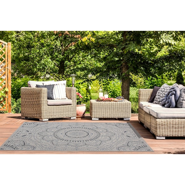 World Rug Gallery Medallion Design Indoor/Outdoor Area Rug  5' x 7' Blue - 415BLUE5X7