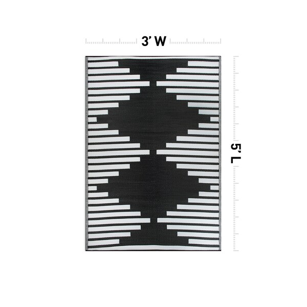 World Rug Gallery Bohemian Stripe Diamond Reversible Recycled Plastic 3' X 5' Black Outdoor Rug - 6071BLACK3X5