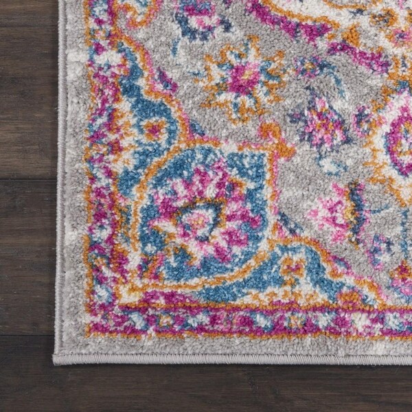 Homeroots 2 x 3 ft. Gray & Pink Medallion Scatter Area Rug - 385516