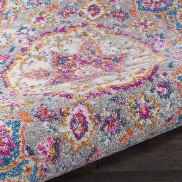 Homeroots 2 x 3 ft. Gray & Pink Medallion Scatter Area Rug - 385516
