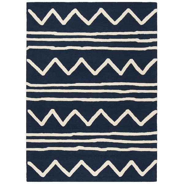 Safavieh Kids Hand Tufted Medium Rectangle RugNavy & Ivory 5 x 7 ft. - SFK907N-5