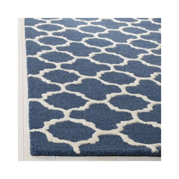 Safavieh Cambridge Hand Tufted Accent Rugs, Navy and Ivory - 2 x 3 ft. - CAM130G-2