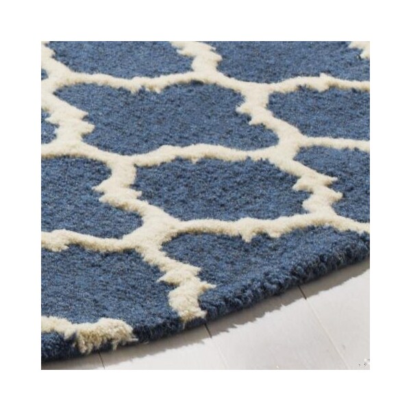 Safavieh Cambridge Hand Tufted Accent Rugs, Navy and Ivory - 2 x 3 ft. - CAM130G-2