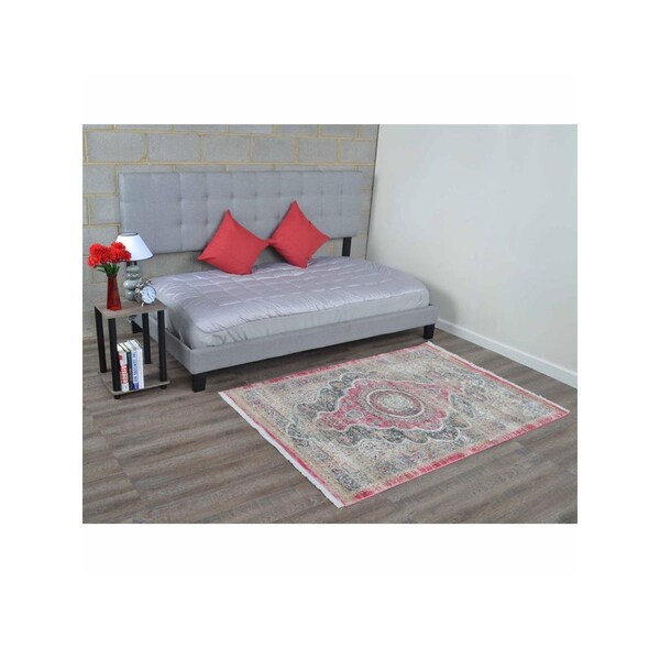 Jensendistributionservices 2 ft. x 3 ft. 10 in. Machine Woven Crossweave Polyester Oriental Rectangle Area Rug, Black & Red - MI1624522