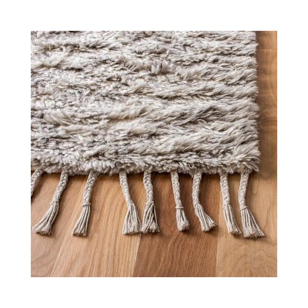 Safavieh 2 ft. 3 in. x 8 ft. Hand Loomed Bohemian Casablanca Runner RugSilver - CSB552G-28