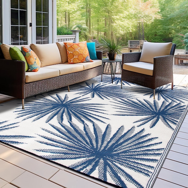 World Rug Gallery Floral Tropical Reversible Recycled Plastic 5' X 7' Navy Outdoor Rug - 6075NAVY5X7