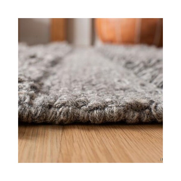 Safavieh 4 x 6 ft. Casablanca Rectangle Hand Loomed Wool RugSilver - CSB450G-4