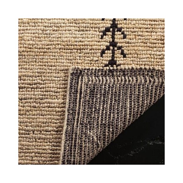 Safavieh Bohemian Hand Woven Accent RugIvory & Black 2 x 3 ft. - BOH701A-2