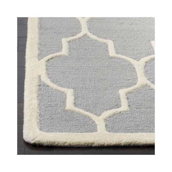 Safavieh Cambridge Hand Tufted Rectangle Rug, Silver and Ivory - 4 x 6 ft. - CAM134D-4