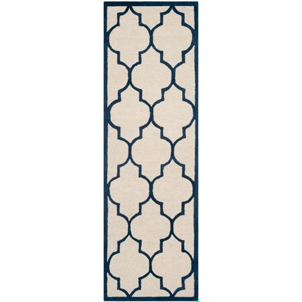 Safavieh Cambridge Hand Tufted Rectangle Rug- Ivory - Navy- 2 ft. 6 in. x 6 ft. - CAM134Z-26
