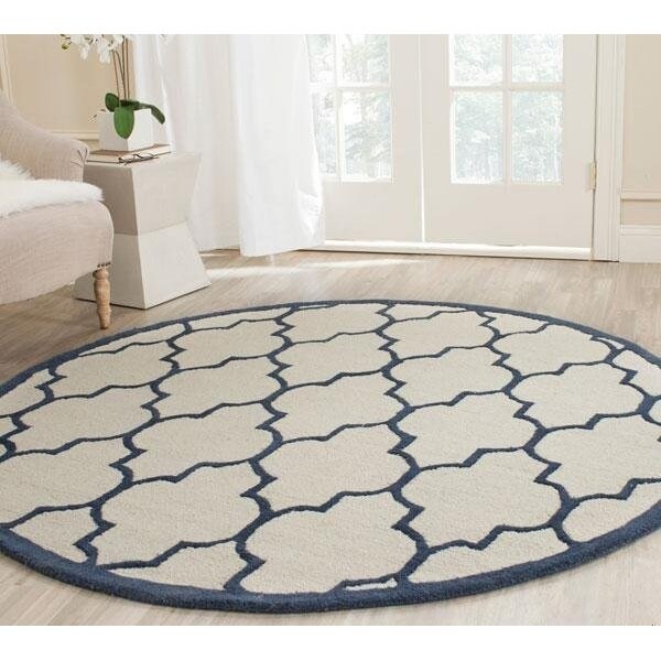 Safavieh Cambridge Hand Tufted Rectangle Rug- Ivory - Navy- 2 ft. 6 in. x 6 ft. - CAM134Z-26
