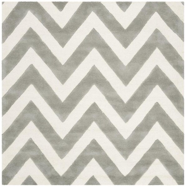 Safavieh Kids Hand Tufted Round RugGrey & Ivory 5 x 5 ft. - SFK921C-5SQ