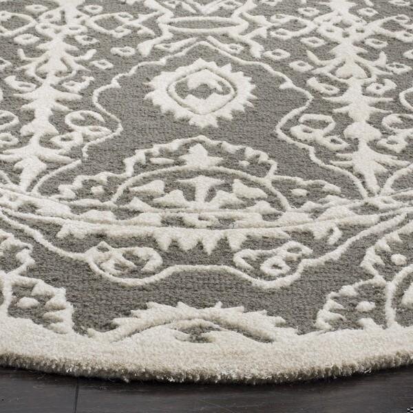 Safavieh 5 x 5 ft. Bella Hand Tufted Square Area RugDark Grey & Ivory - BEL134C-5SQ