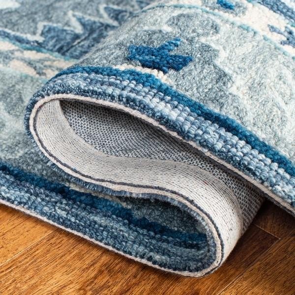 Safavieh Bohemian Rectangle Capri Indoor Area Rug, Blue & Grey - 3 x 5 ft. - CPR218M-3