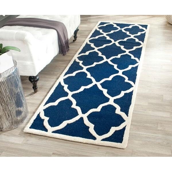 Safavieh Cambridge Hand Tufted Small Rectangle Rug- Navy - Ivory- 3 x 5 ft. - CAM312M-3