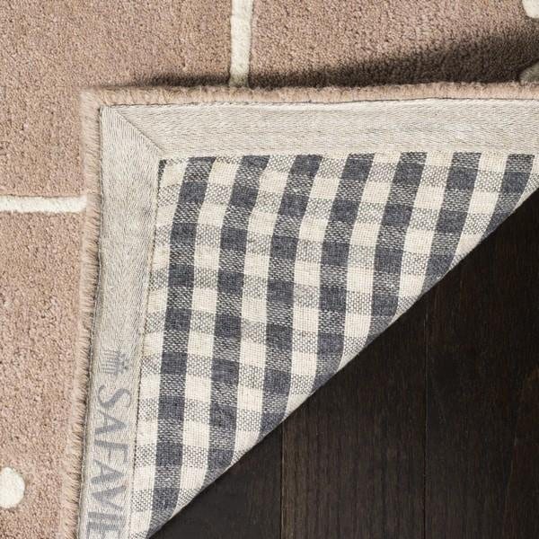 Safavieh 2 ft.3 in. x 7 ft. Bella Hand Tufted Runner RugBeige & Ivory - BEL151J-27