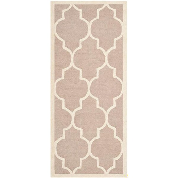 Safavieh Cambridge Hand Tufted Runner Rug- Beige - Ivory- 2 ft. 6 in. x 8 ft. - CAM134J-28