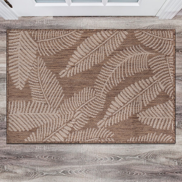 World Rug Gallery Distressed Palm Leaves Textured Flat Weave Indoor/Outdoor Area Rug 2' x 3' Brown - 114BROWN2X3