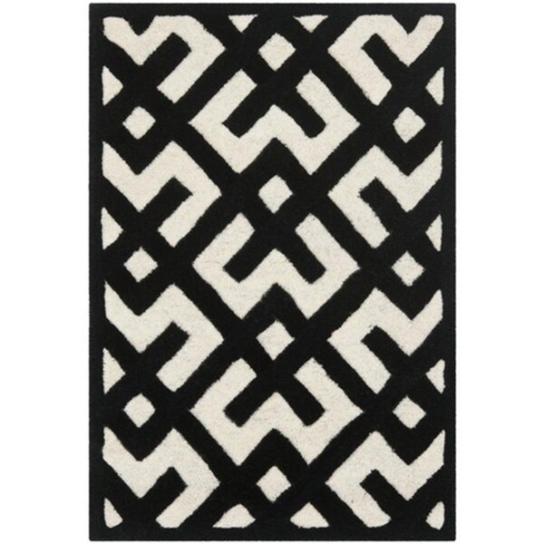 Safavieh Chatham Hand Tufted Small Rectangle Rug- Ivory - Black- 4 x 6 ft. - CHT719A-4