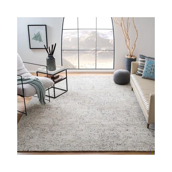 Safavieh 5 x 8 ft. Aspen Hand Tufted Rectangle RugGrey & Beige - APN286F-5