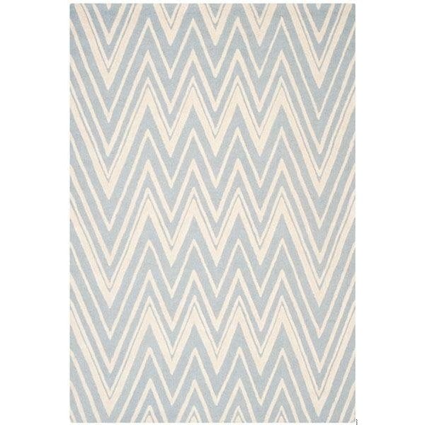 Safavieh Cambridge Hand Tufted Rectangle Rug- Blue - Ivory- 2 ft. 6 in. x 4 ft. - CAM711B-24