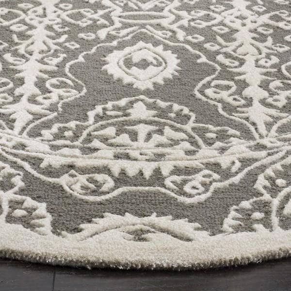 Safavieh 4 x 6 ft. Bella Hand Tufted Small Rectangle Area RugDark Grey & Ivory - BEL134C-4