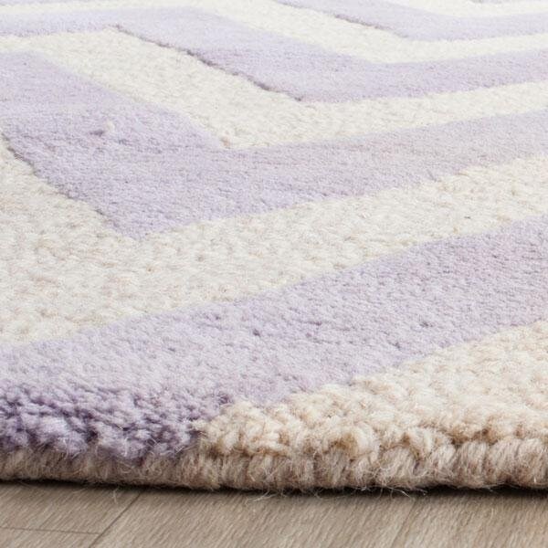 Safavieh Cambridge Hand Tufted Small Rectangle Rug- Lavander - Ivory- 4 x 6 ft. - CAM139C-4