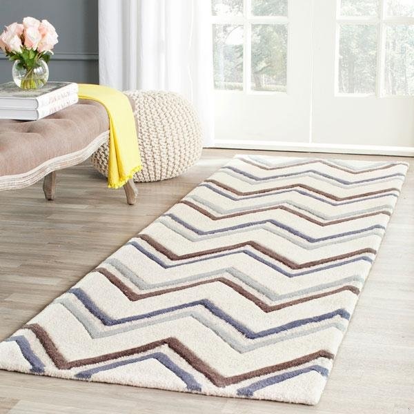 Safavieh Cambridge Hand Tufted Runner Rug- IVORY - BLUE- 2 ft. 6 in. x 8 ft. - CAM581A-28